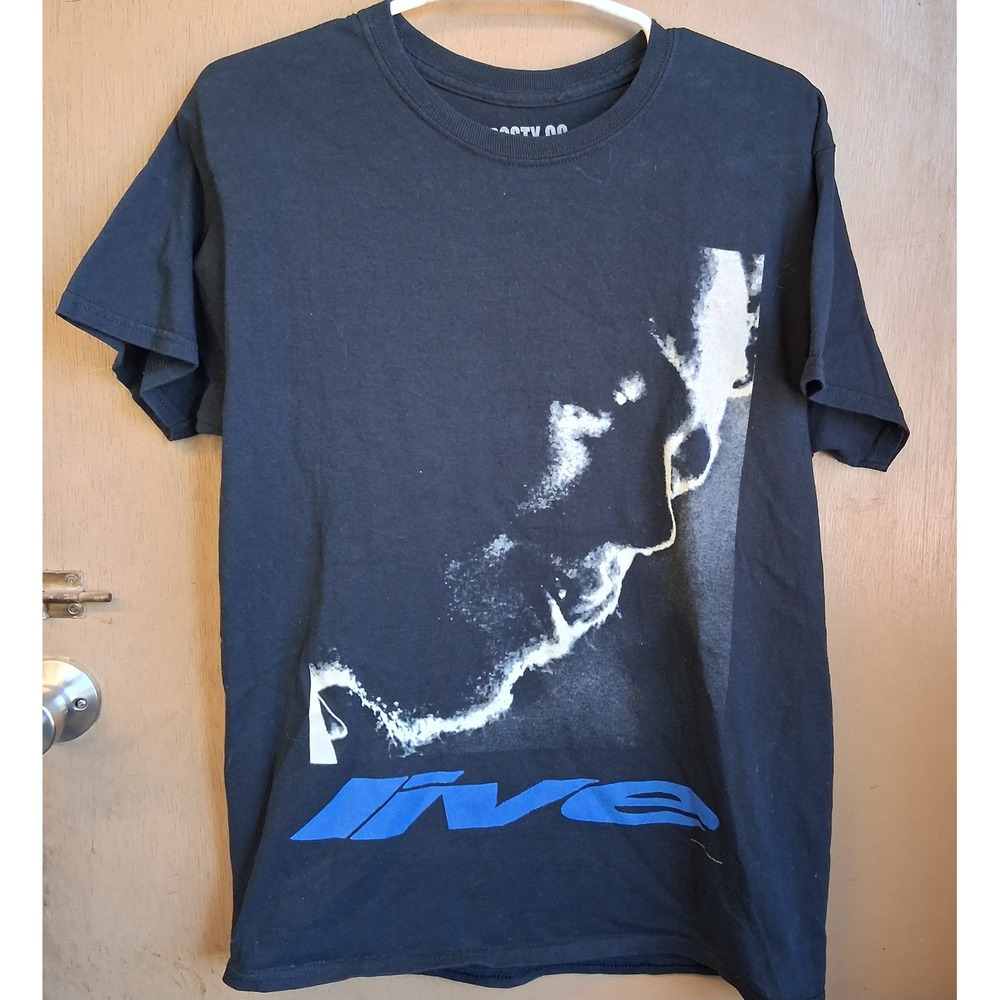 Post Malone Unisex Graphic Tee HT Live Close-Up w/ Back Hit Medium 2018
